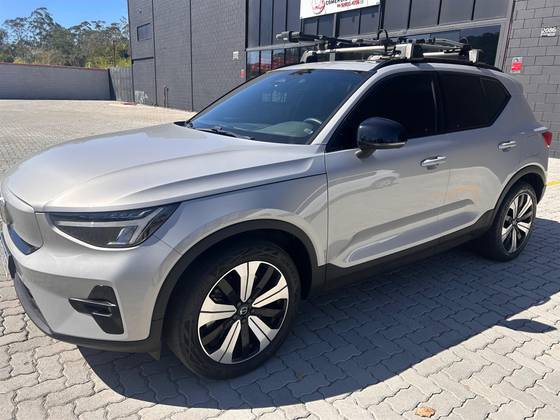 VOLVO XC40 P6 RECHARGE ELECTRIC PLUS VOLVO XC40 P6 RECHARGE ELECTRIC PLUS